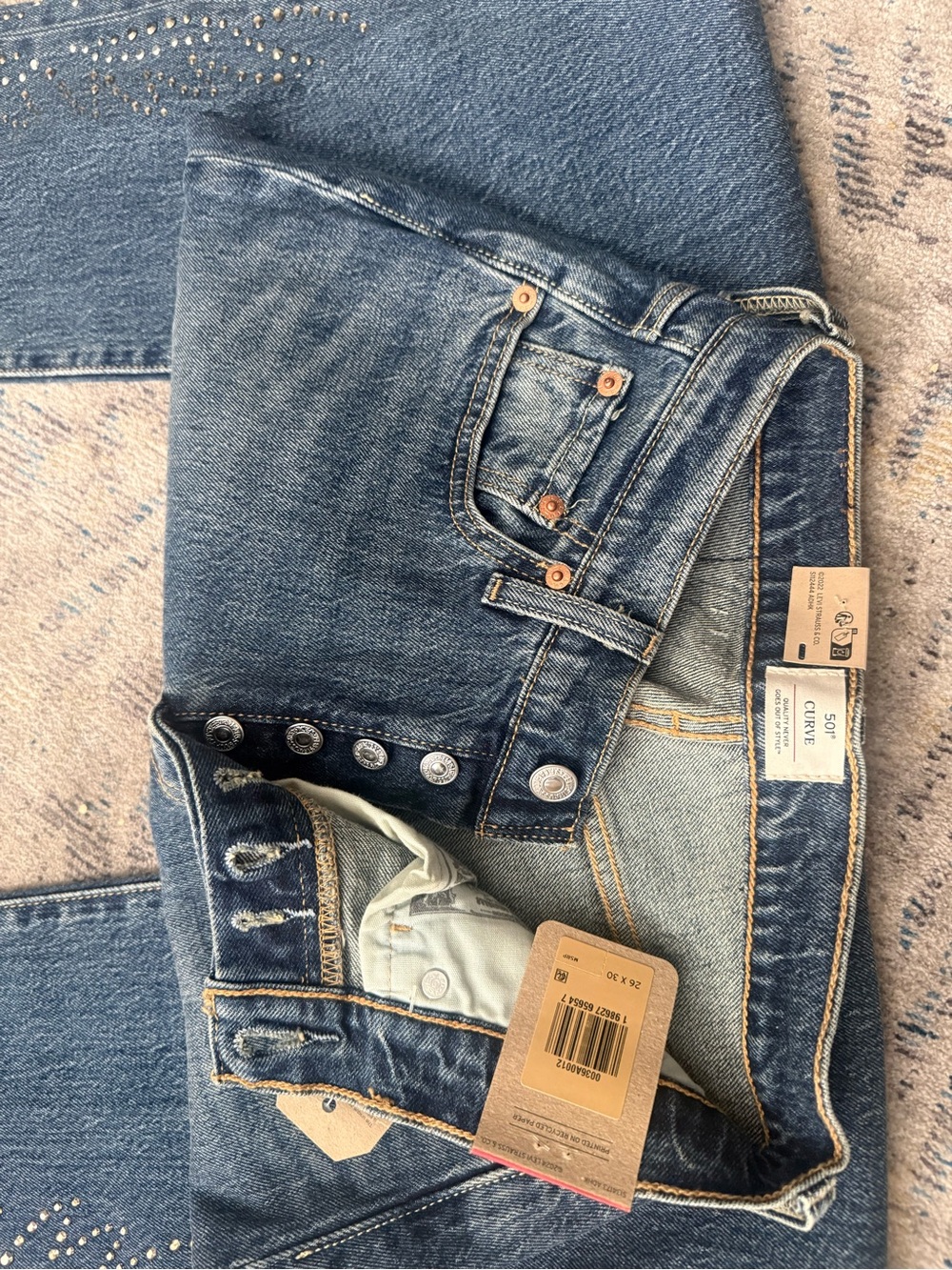 Levi's blue denim jacket with rear pockets - Picture 10 of 16